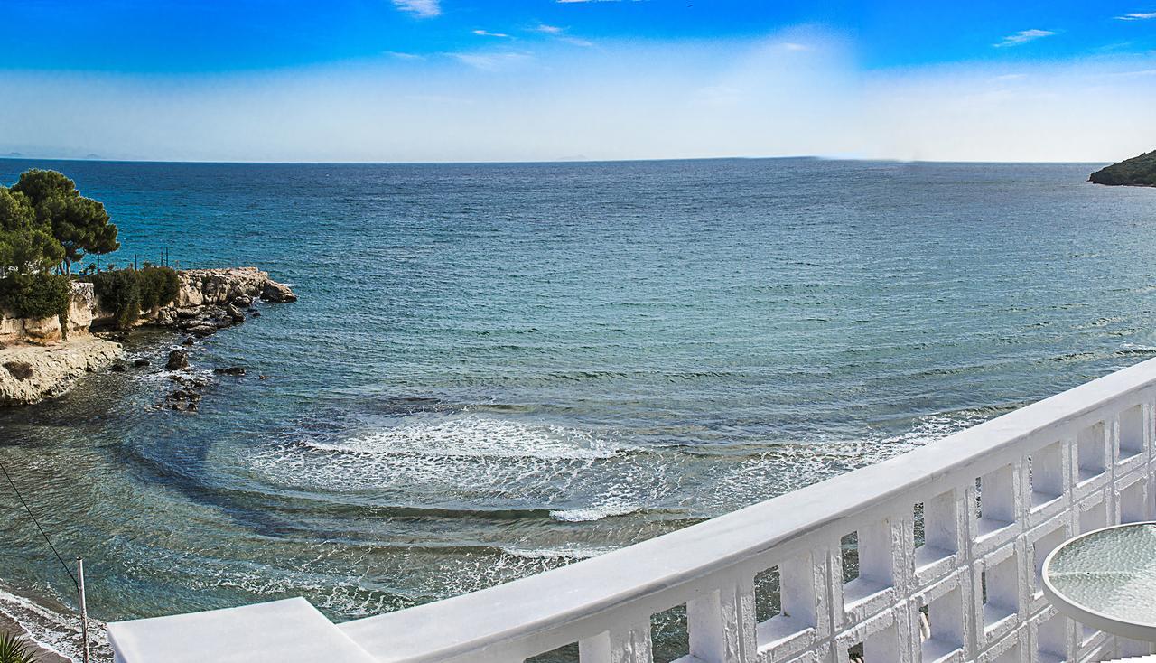 Paradiso Resort Agia Marina  Exterior photo